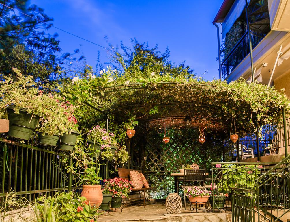 Filothei Apartments Mikrá Mandínia Exteriér fotografie