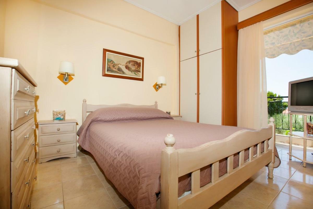 Filothei Apartments Mikrá Mandínia Exteriér fotografie