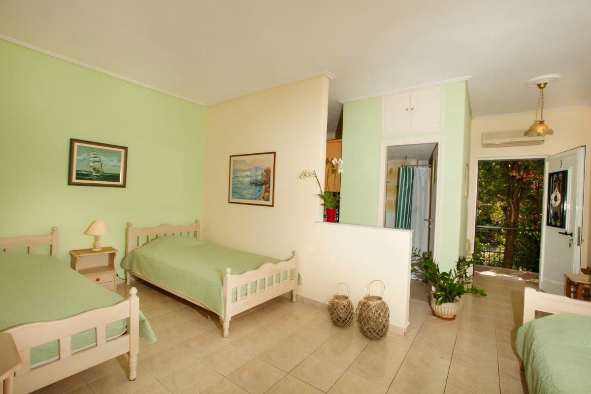 Filothei Apartments Mikrá Mandínia Exteriér fotografie