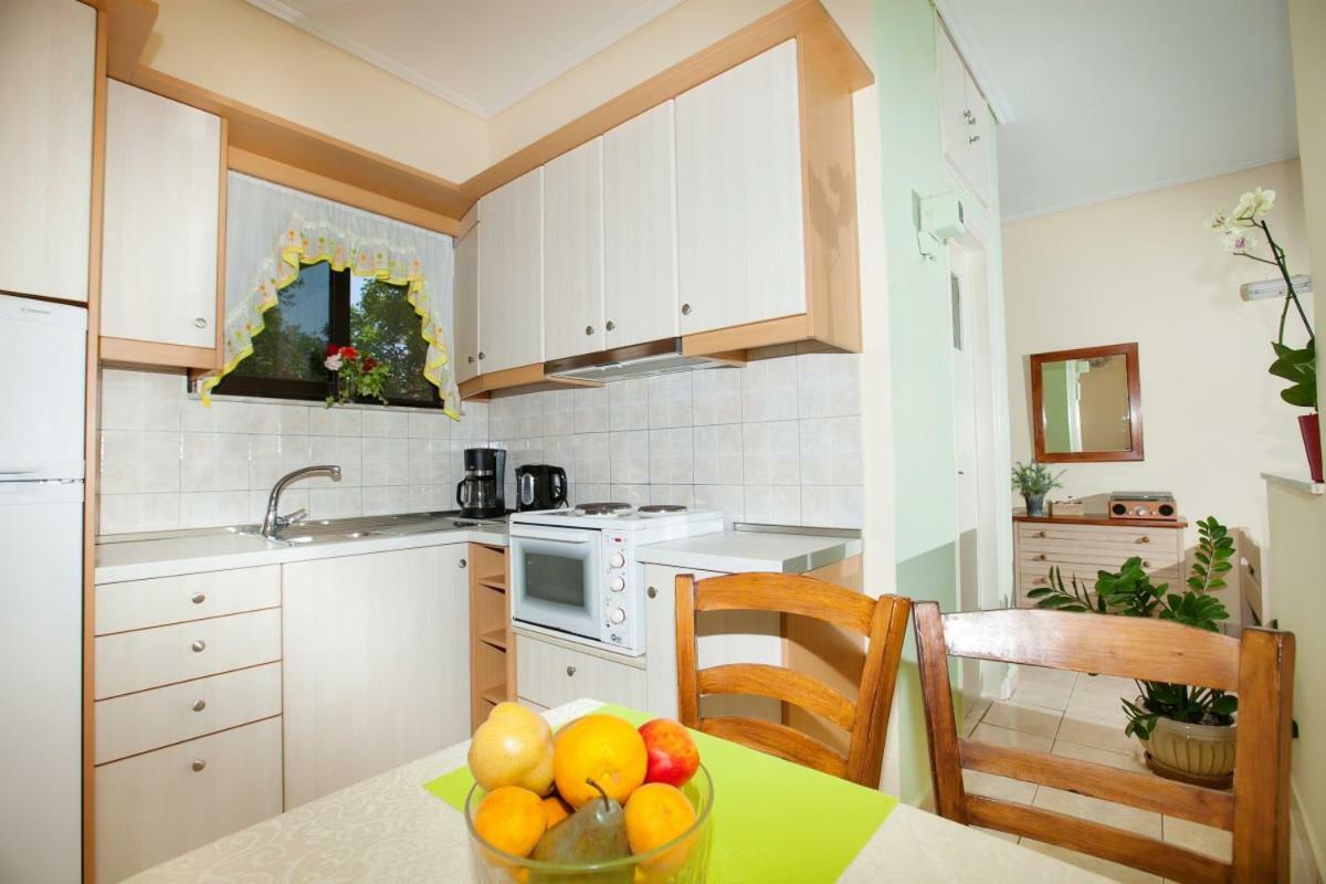 Filothei Apartments Mikrá Mandínia Exteriér fotografie